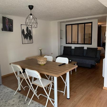 Mouguerre Appartement Dans Maison Basque מראה חיצוני תמונה